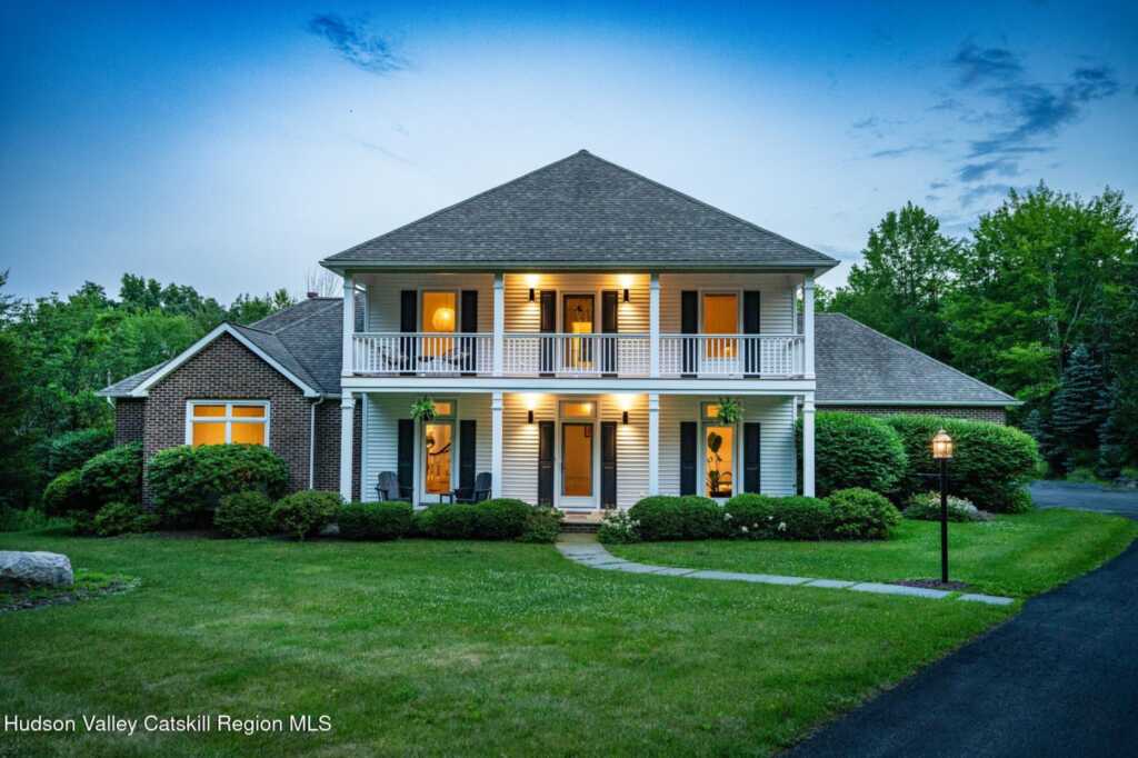 11 Tall Pines Road, New Paltz, NY 12561