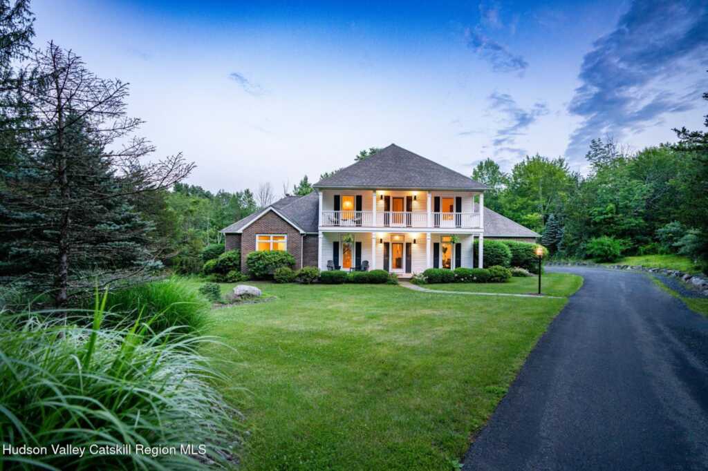11 Tall Pines Road, New Paltz, NY 12561 - Photo 2 of 48