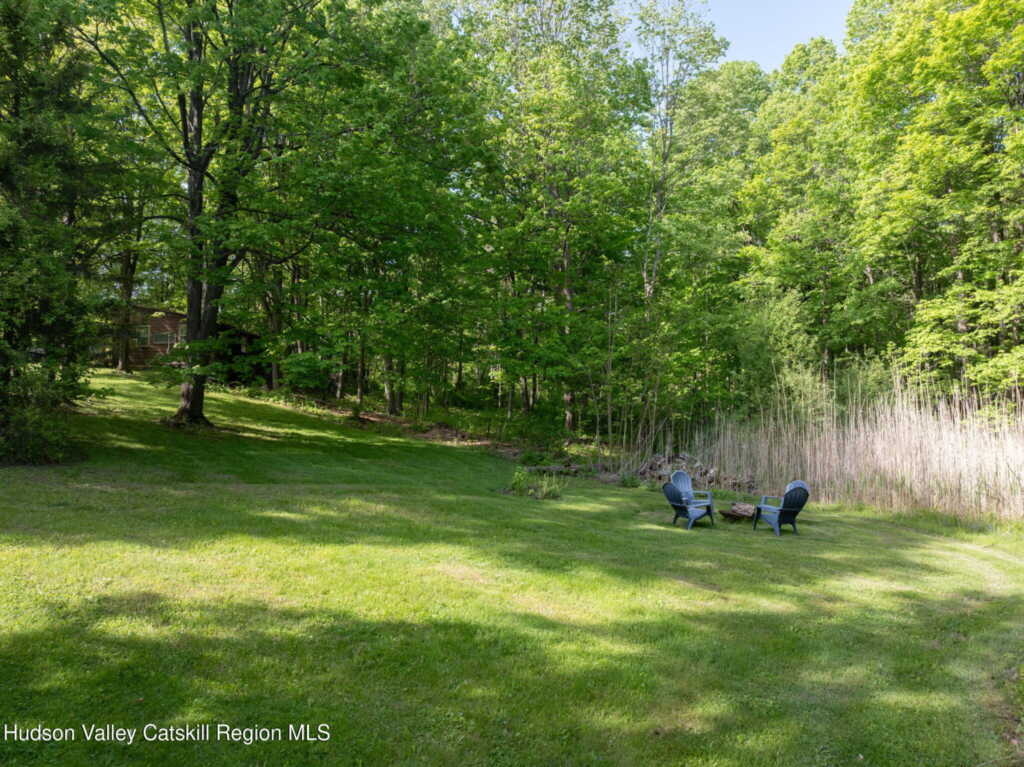 60 Middle Road, Rhinebeck, NY 12572 - Photo 32 of 36