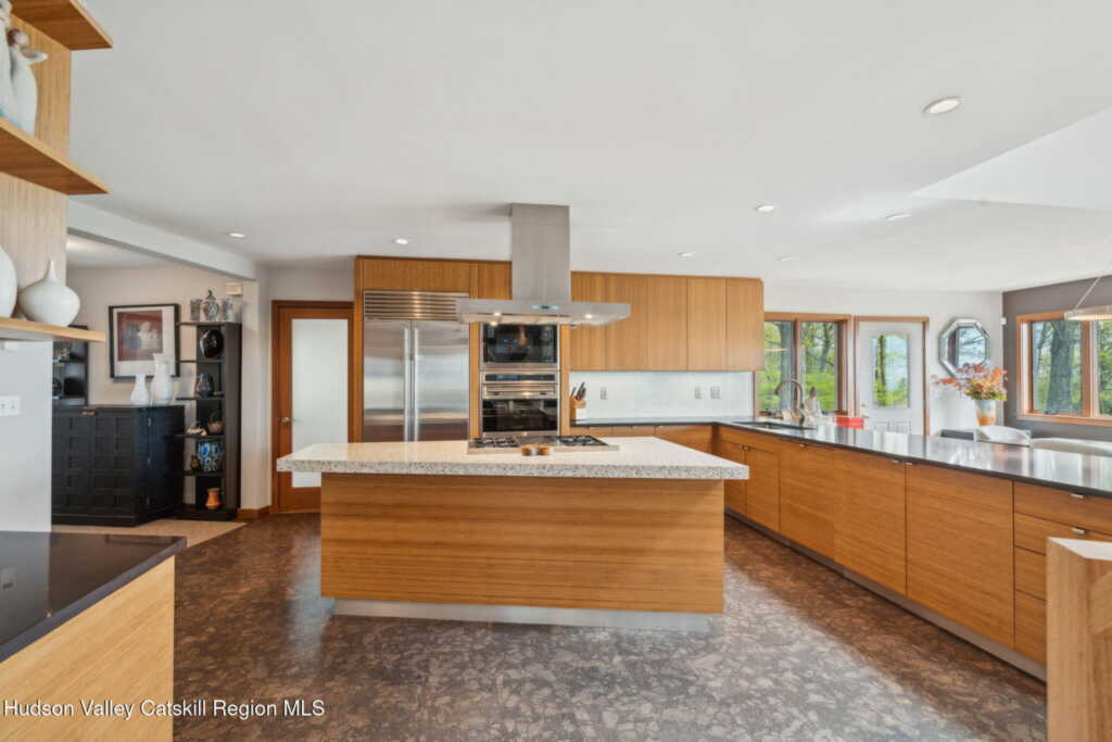 97 Raycliffe Drive, Woodstock, NY 12498 - Photo 13 of 36