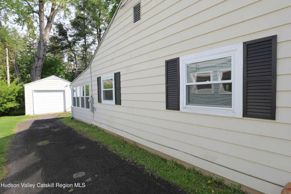 11 Browning Terrace, Kingston, NY 12401 - Photo 20 of 24
