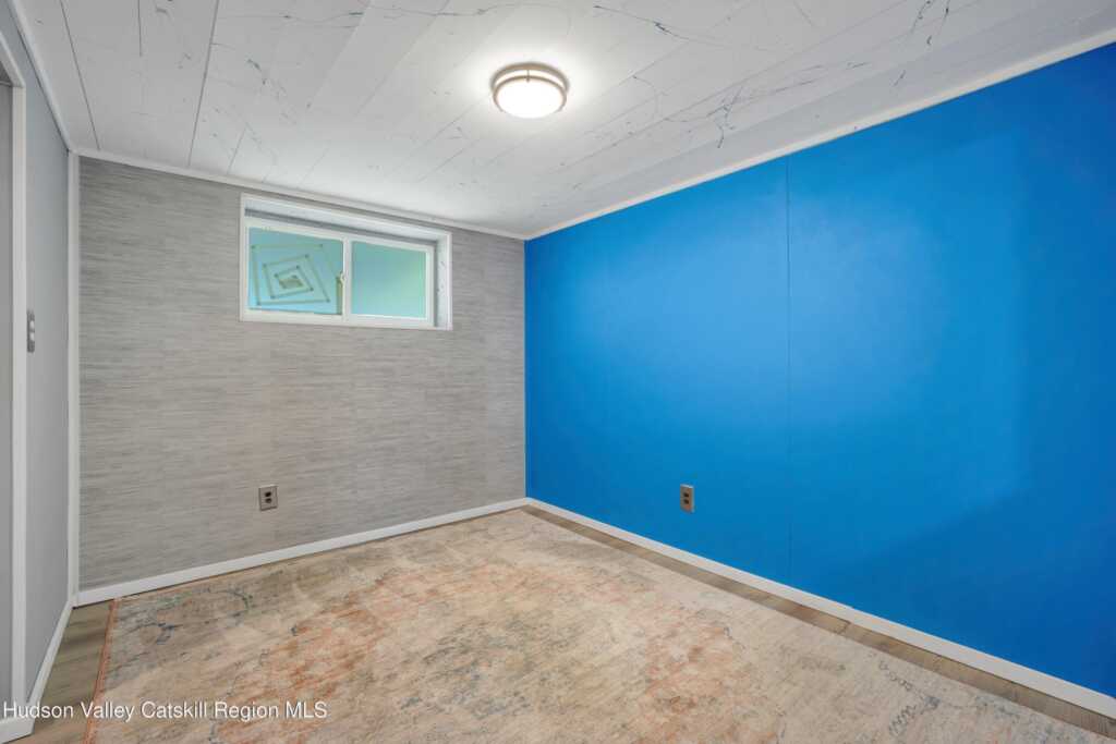 881 Albany Post Unit 35a Road, New Paltz, NY 12561 - Photo 12 of 23