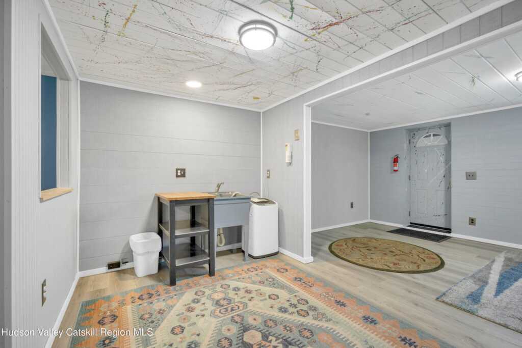 881 Albany Post Unit 35a Road, New Paltz, NY 12561 - Photo 15 of 23