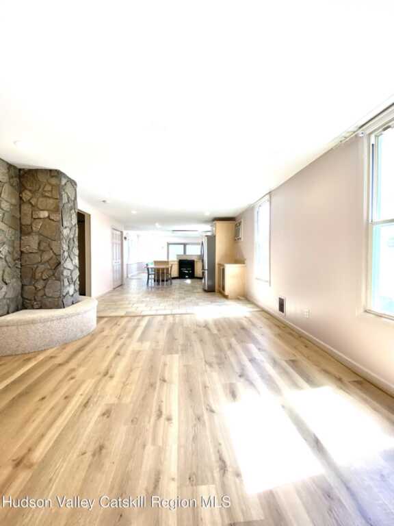 88 Grand Street, Kingston, NY 12401 - Photo 12 of 44