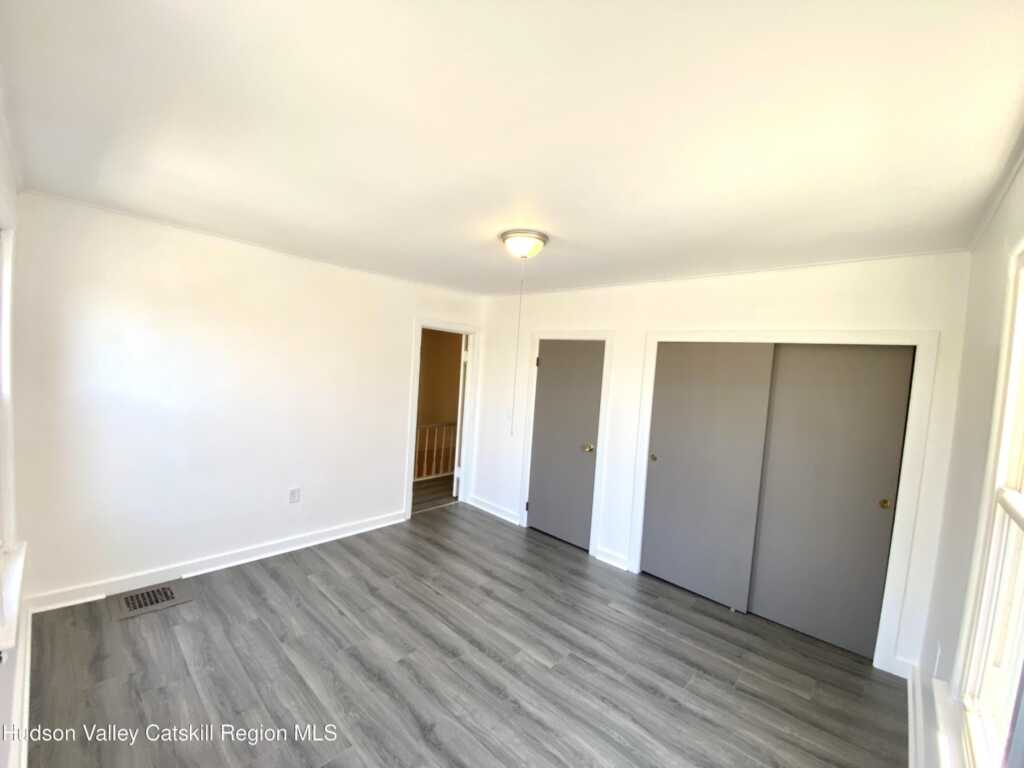 88 Grand Street, Kingston, NY 12401 - Photo 25 of 44