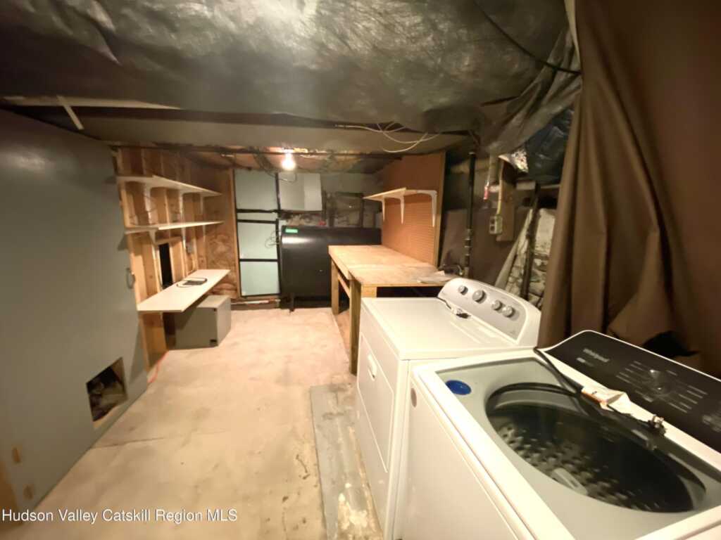 88 Grand Street, Kingston, NY 12401 - Photo 39 of 44