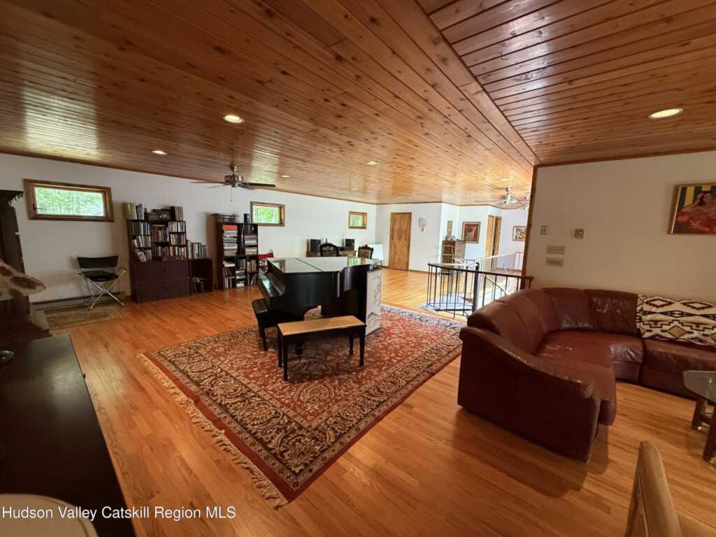 46 Playhouse Lane Extension, Woodstock, NY 12498 - Photo 26 of 43