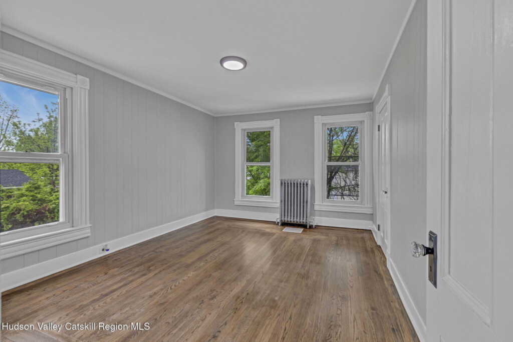 345 Lucas Avenue, Kingston, NY 12401 - Photo 23 of 29