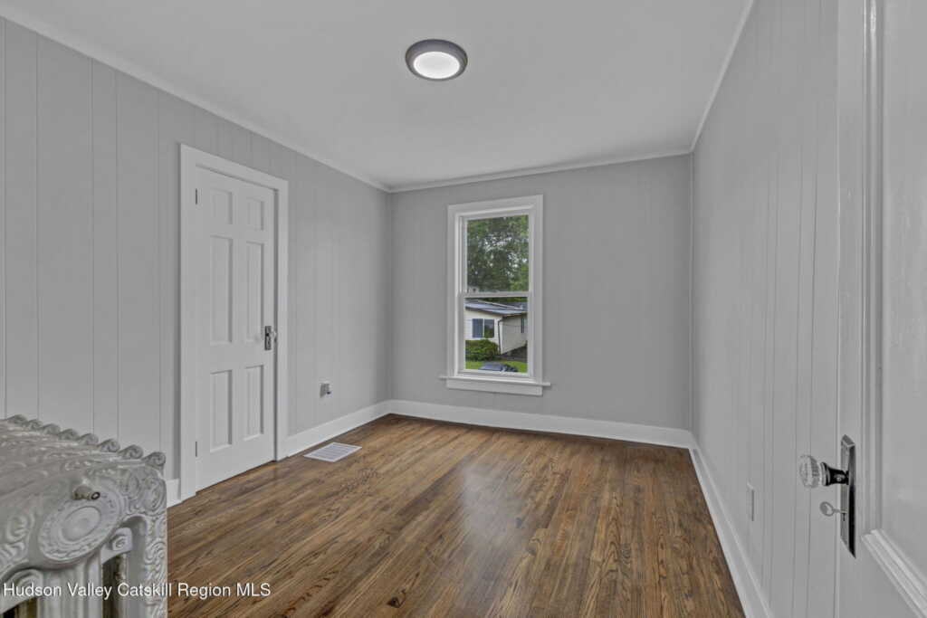 345 Lucas Avenue, Kingston, NY 12401 - Photo 25 of 29