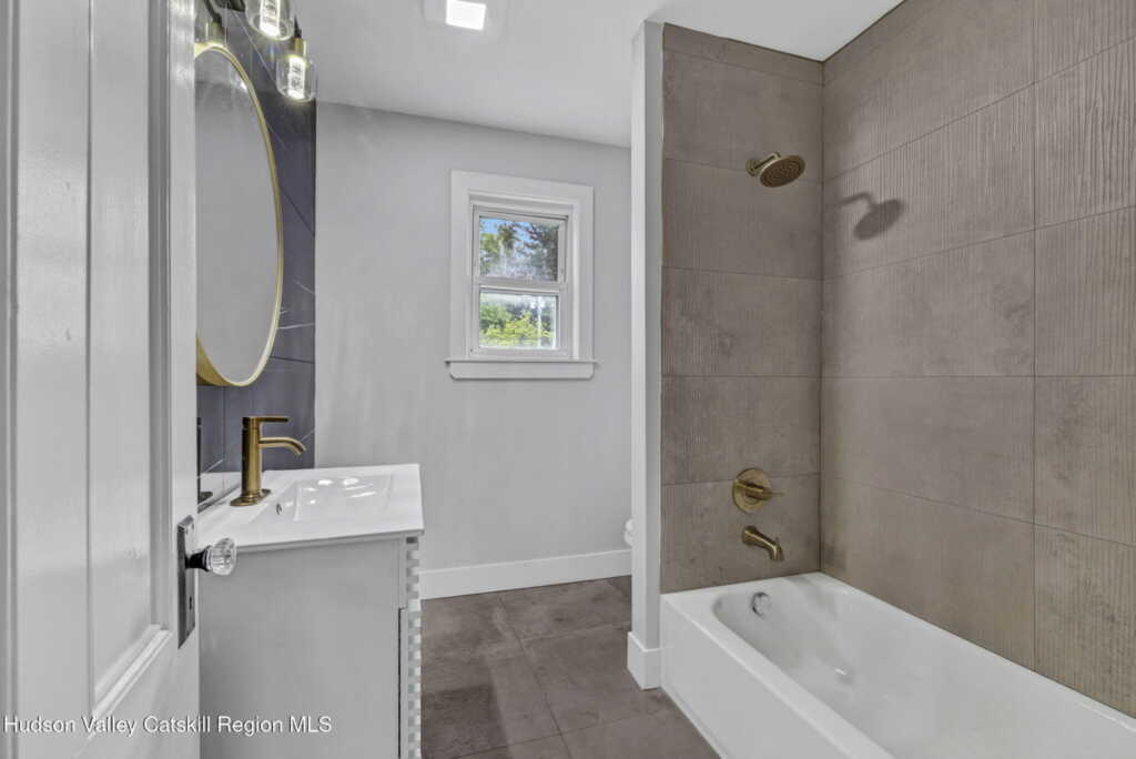 345 Lucas Avenue, Kingston, NY 12401 - Photo 28 of 29