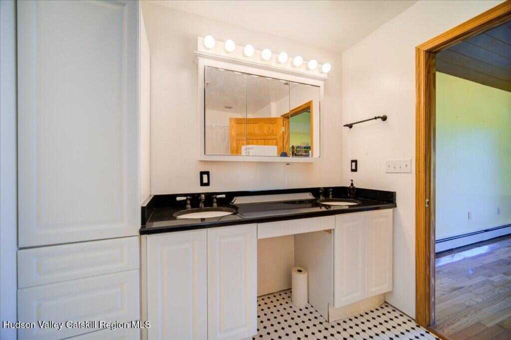 144 S. Ohioville Road, New Paltz, NY 12561 - Photo 10 of 29