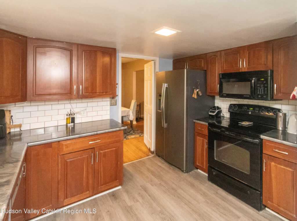 14 Woodland Drive, New Paltz, NY 12561 - Photo 11 of 23