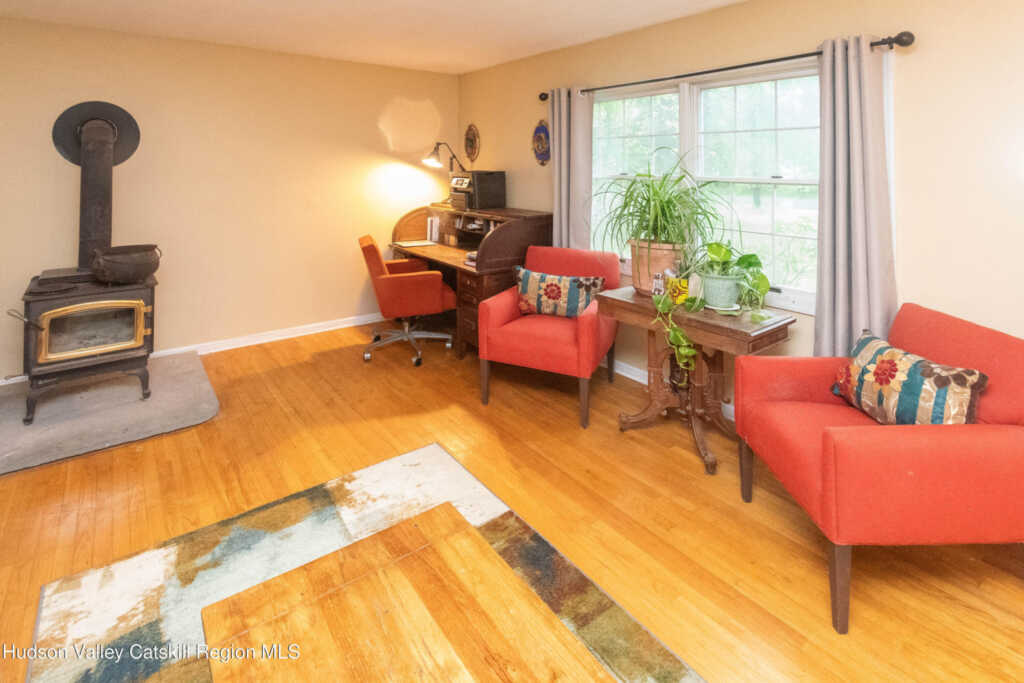14 Woodland Drive, New Paltz, NY 12561 - Photo 7 of 23