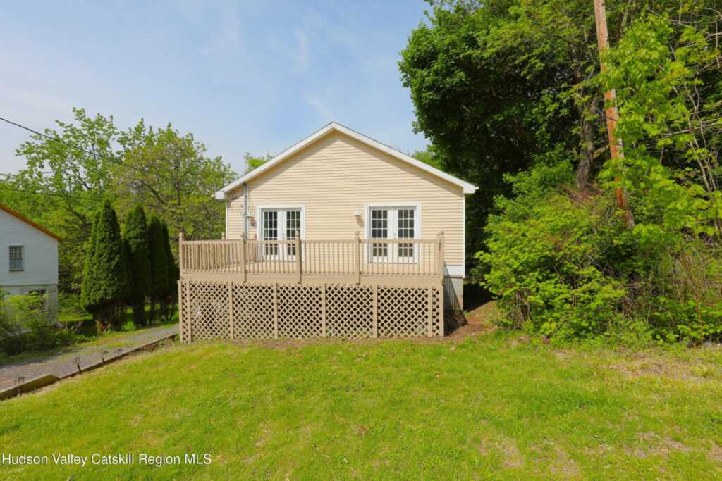154 John Street, Kingston, NY 12401