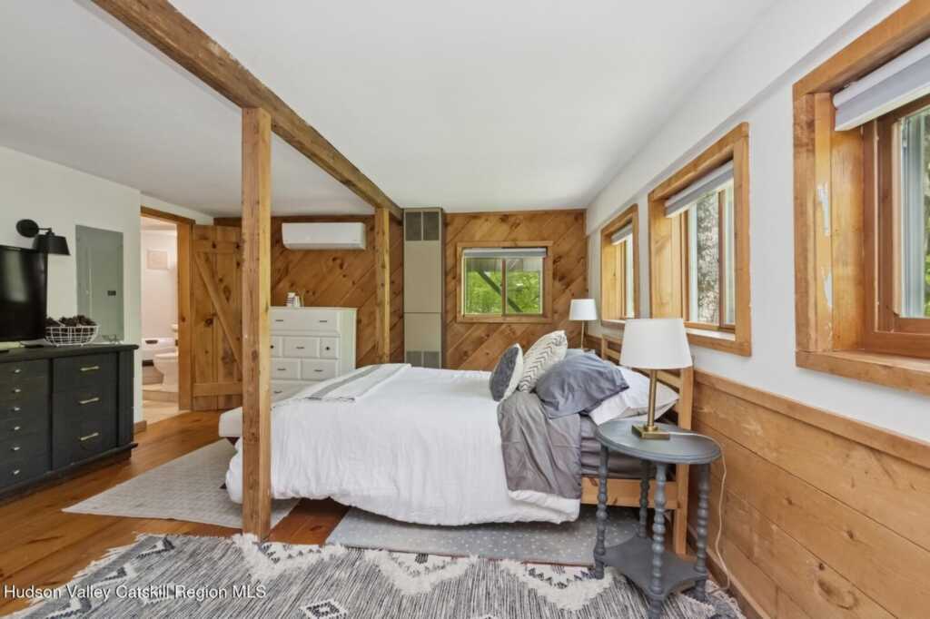 194 High Falls Road, Saugerties, NY 12477 - Photo 22 of 32