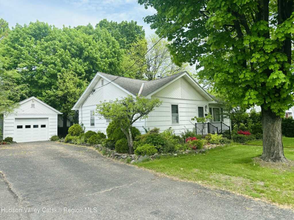 11 Virginia Avenue, Saugerties, NY 12477 - Photo 3 of 15