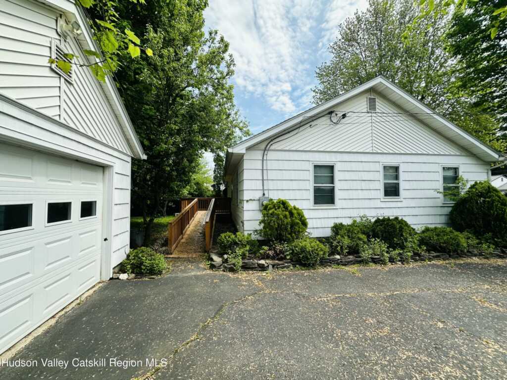 11 Virginia Avenue, Saugerties, NY 12477 - Photo 4 of 15
