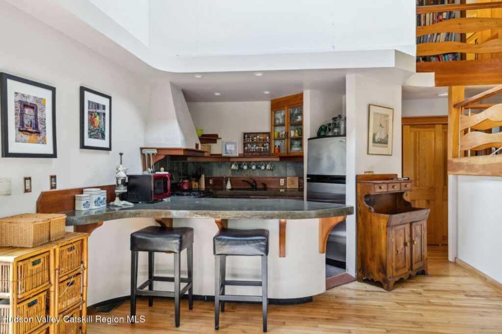 48 Cooper Hollow Road, Woodstock, NY 12409 - Photo 13 of 50