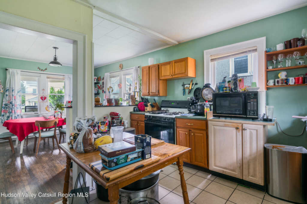 24 Park Street, Kingston, NY 12401 - Photo 8 of 16