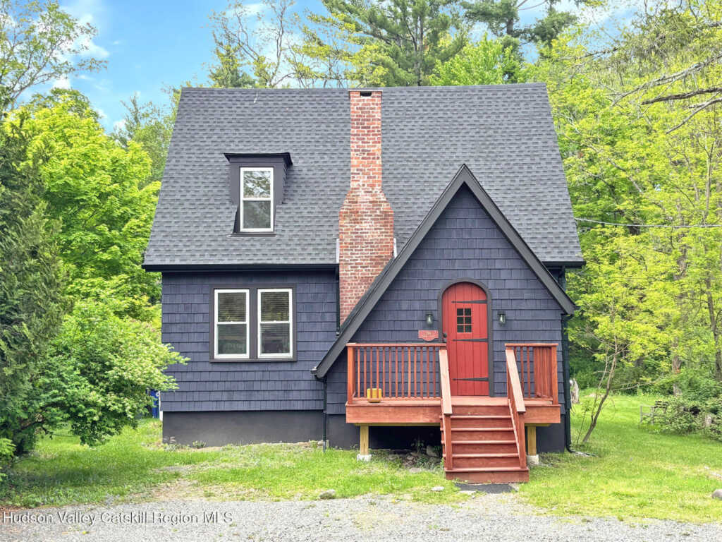 196 Tinker Street, Woodstock, NY 12498