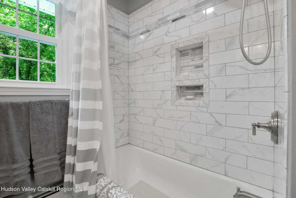 135 Fairway Drive, Hurley, NY 12443 - Photo 21 of 33
