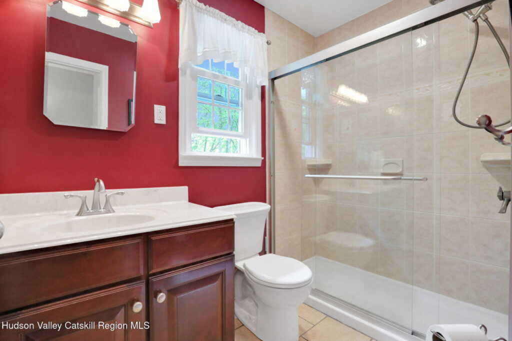 135 Fairway Drive, Hurley, NY 12443 - Photo 25 of 33