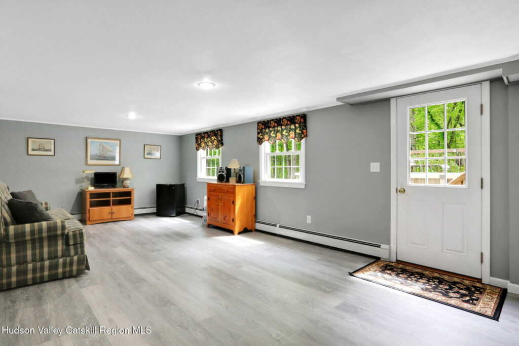 135 Fairway Drive, Hurley, NY 12443 - Photo 27 of 33