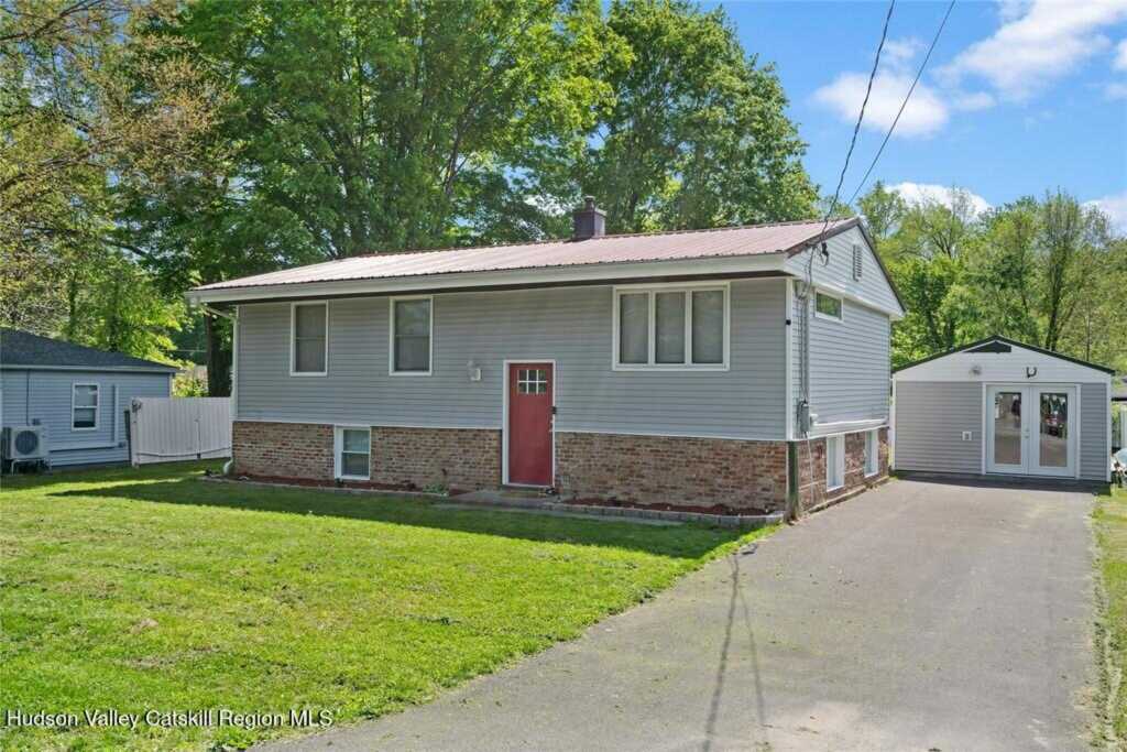 69 Mossy Brook Road Road, High Falls, NY 12440