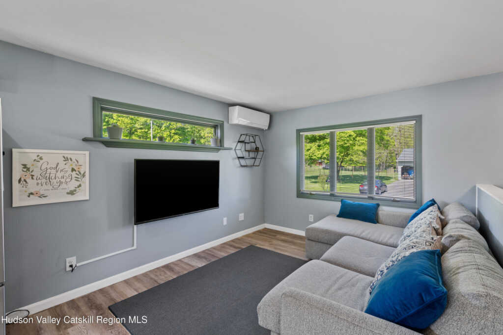 69 Mossy Brook Road Road, High Falls, NY 12440 - Photo 9 of 26