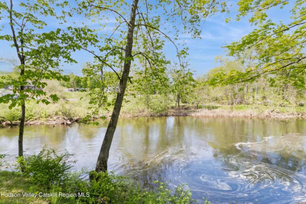 310 Old Kings Highway Highway, Saugerties, NY 12477 - Photo 3 of 15