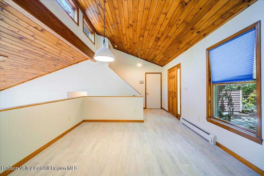 180 W Hurley Road, Woodstock, NY 12498 - Photo 17 of 42