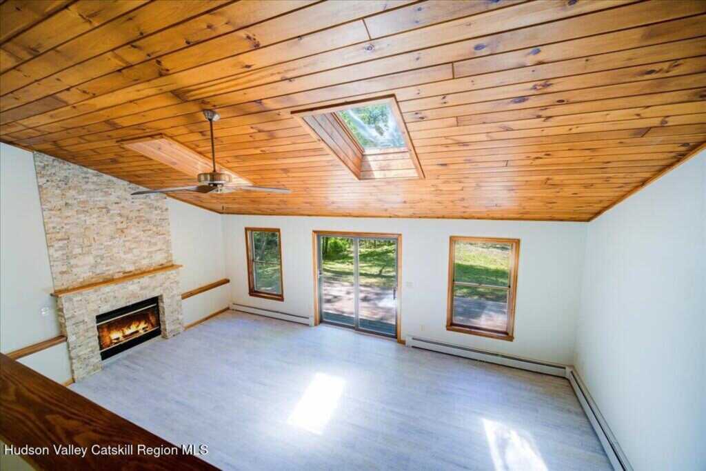 180 W Hurley Road, Woodstock, NY 12498 - Photo 20 of 42