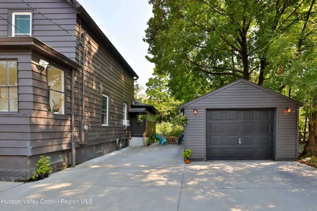 162 North, Kingston, NY 12401 - Photo 21 of 31