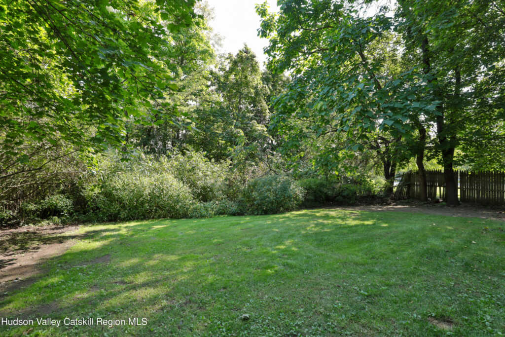 162 North, Kingston, NY 12401 - Photo 27 of 31