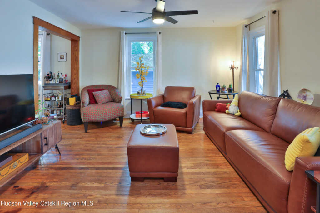 162 North, Kingston, NY 12401 - Photo 5 of 31