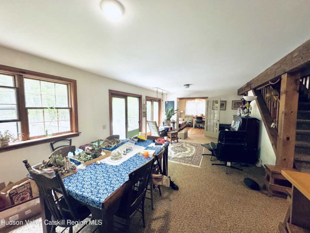28 Mrs Franks Road, Saugerties, NY 12477 - Photo 6 of 37
