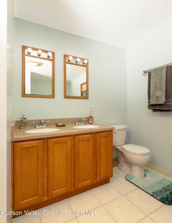 33 Camelot Court Court, Saugerties, NY 12477 - Photo 17 of 36
