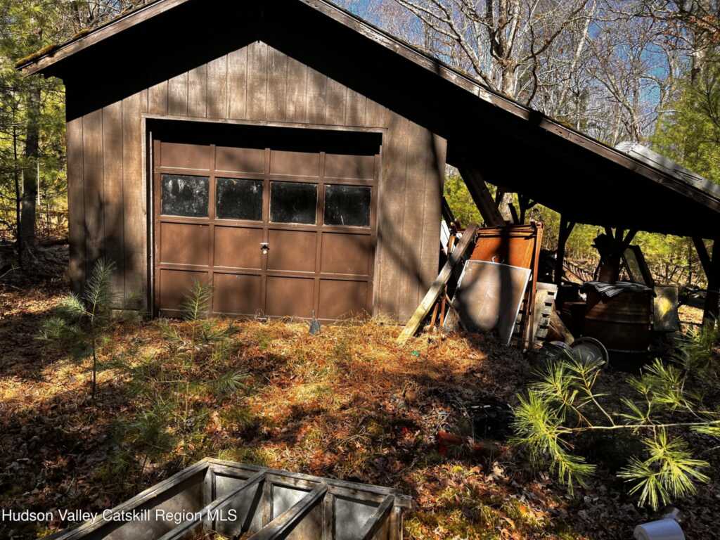 1145 Glasco Turnpike, Saugerties, NY 12477 - Photo 13 of 17