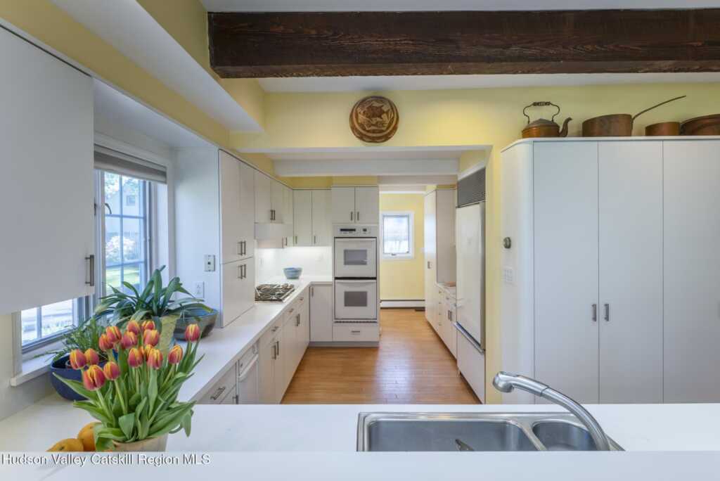 276 Pearl Street Street, Kingston, NY 12401 - Photo 19 of 47