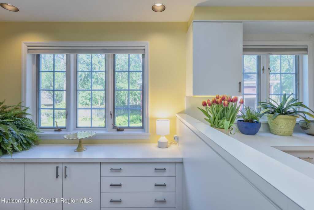 276 Pearl Street Street, Kingston, NY 12401 - Photo 20 of 47