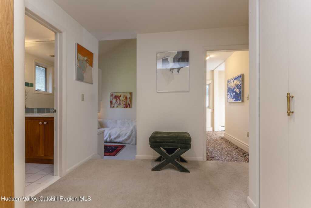 276 Pearl Street Street, Kingston, NY 12401 - Photo 30 of 47