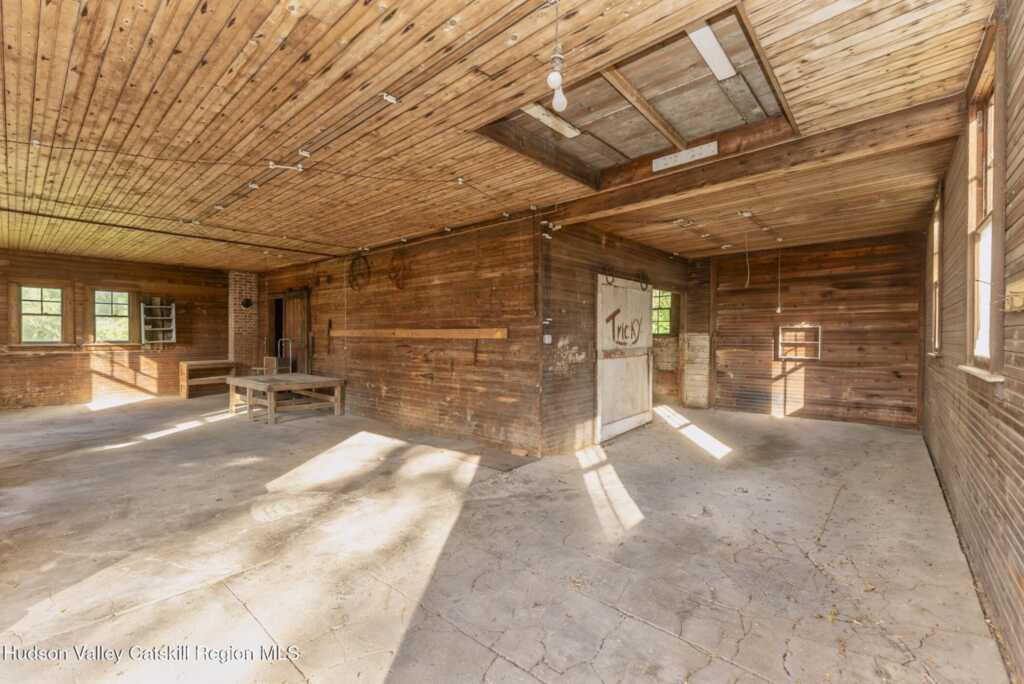 276 Pearl Street Street, Kingston, NY 12401 - Photo 43 of 47