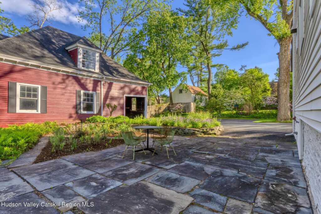 276 Pearl Street Street, Kingston, NY 12401 - Photo 8 of 47