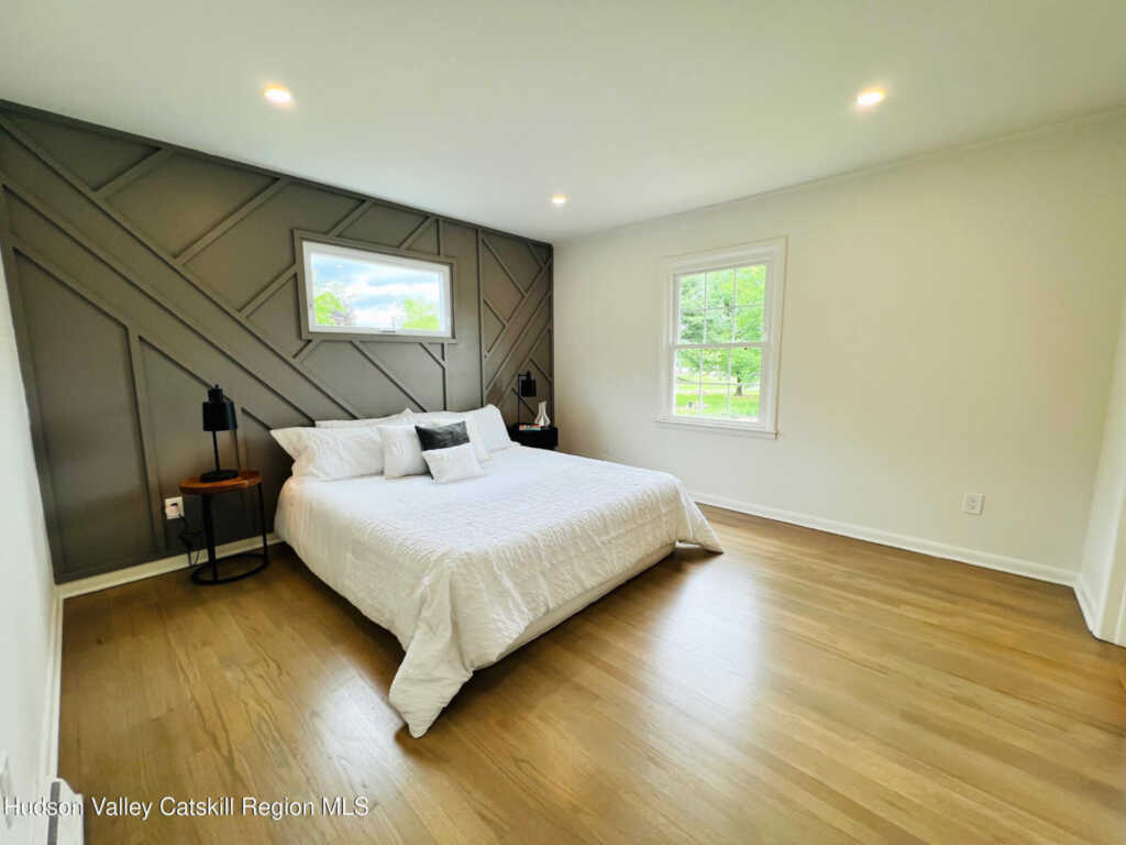 312 Market St Ext, Saugerties, NY 12477 - Photo 17 of 42