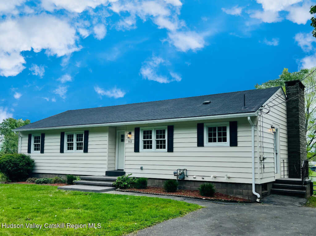 312 Market St Ext, Saugerties, NY 12477 - Photo 36 of 42