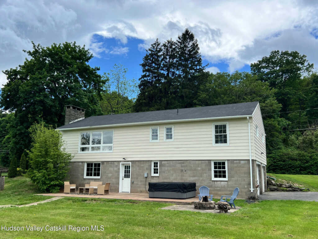 312 Market St Ext, Saugerties, NY 12477 - Photo 41 of 42