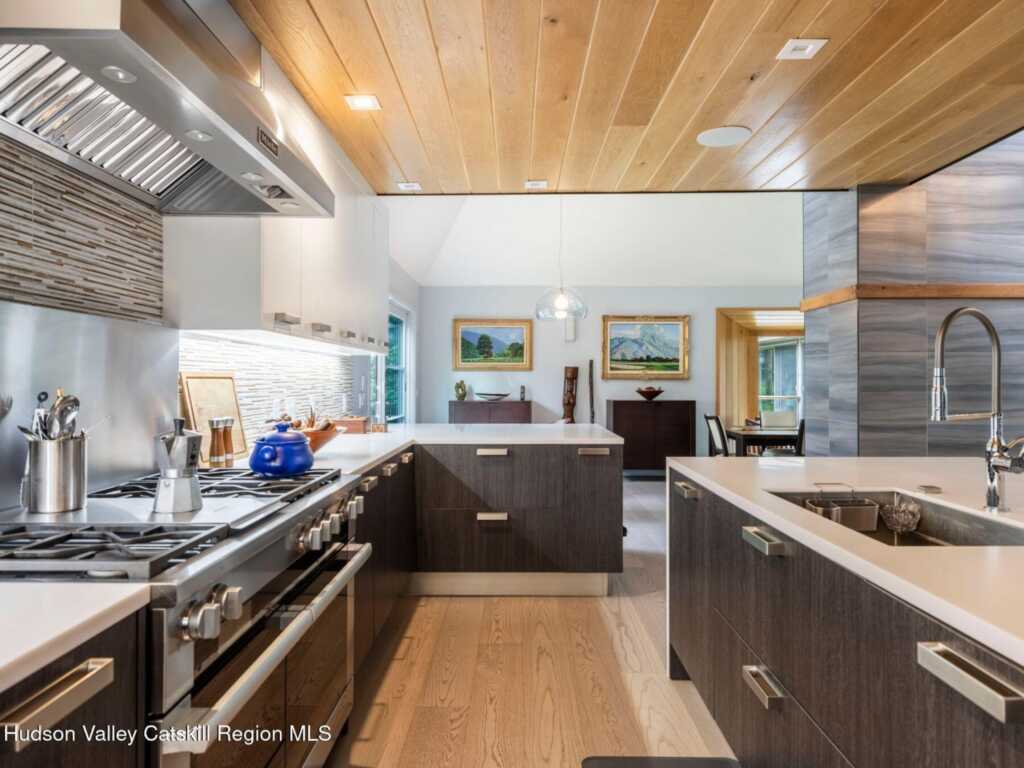 16 Juniper Lane, Woodstock, NY 12498 - Photo 10 of 33