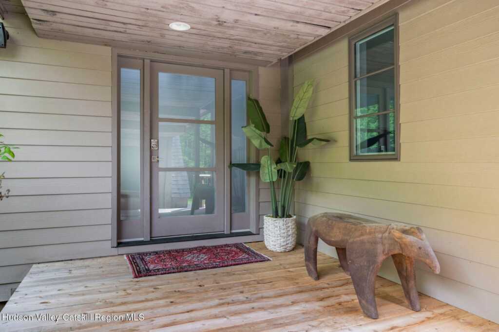16 Juniper Lane, Woodstock, NY 12498 - Photo 4 of 33