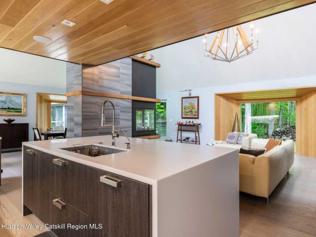 16 Juniper Lane, Woodstock, NY 12498 - Photo 9 of 33
