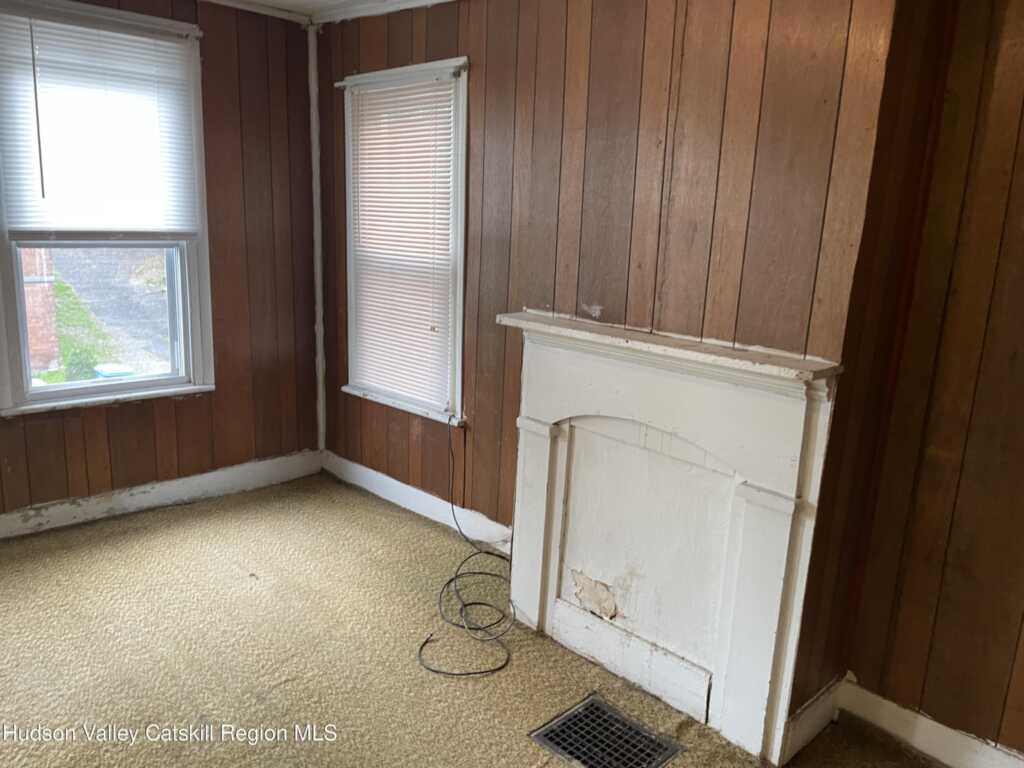 63 Gill Street, Kingston, NY 12401 - Photo 23 of 41